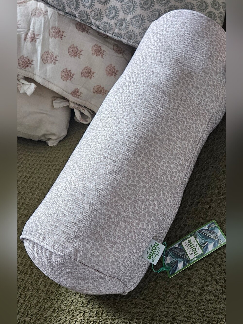 Edie Home Outdoor Bolster Pillos Gray And White